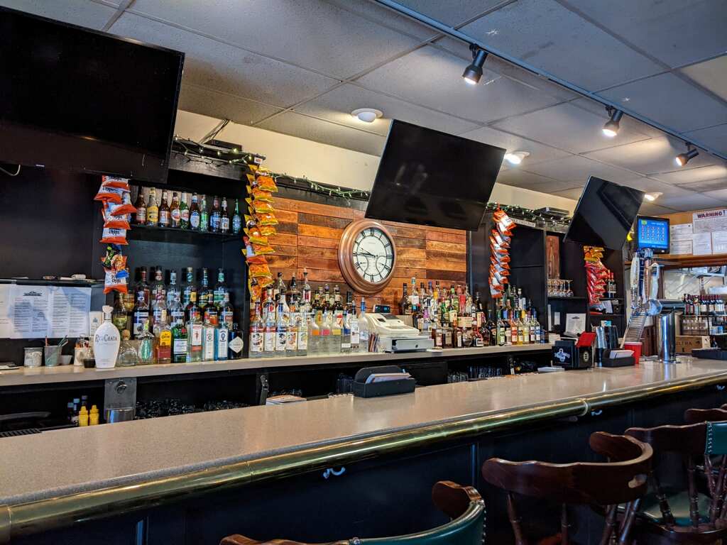 Bar photo 2